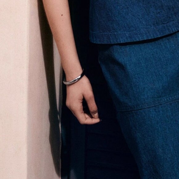 NWT COS Oval Bangle Bracelet Silver Quiet Lux Minimalist - Picture 4 of 4